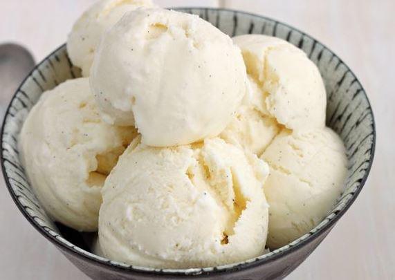 Top 7 Cách làm kem bằng sữa đặc ngon giải nhiệt mùa hè