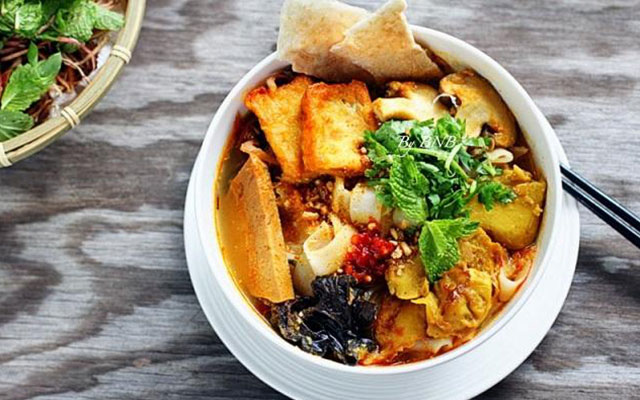 Cách nấu Mỳ Quảng Chay – Đặc sản của thế giới ẩm thực chay - Đào Tạo Bếp Trưởng