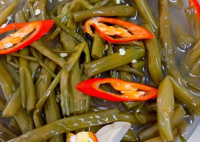 Cách Làm Món Muối dưa rau muống không dùng giấm của Huyen le Tran - Cookpad