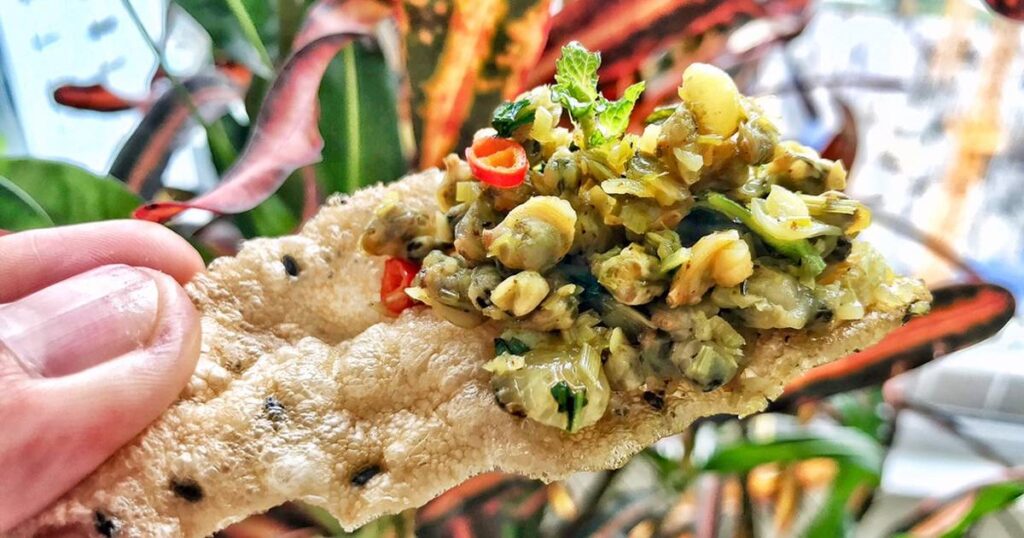 Cách Làm Món Hến xúc bánh đa của Duc Vinh Tran - Cookpad